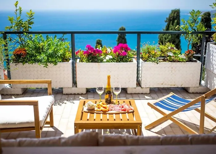 Il Grande Blu - Vista Panoramica Sul Golfo * Ospedaletti