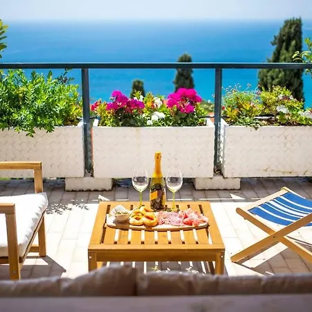 Il Grande Blu - Vista Panoramica Sul Golfo * Ospedaletti